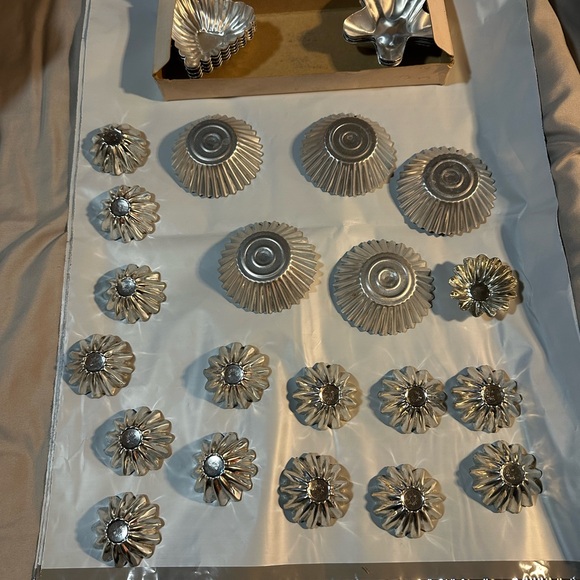 VINTAGE SANDBAKKEL SET PLUS EXTRAS - Picture 6 of 6